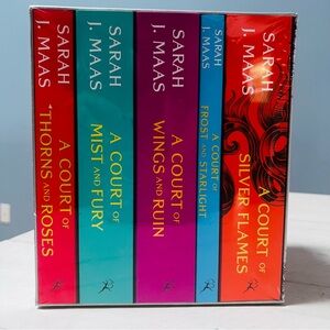 Sarah J. Maas Book Set - Vibrant Collection